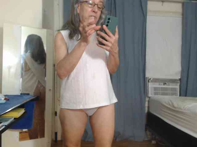 FIXMYASSTOO webcam