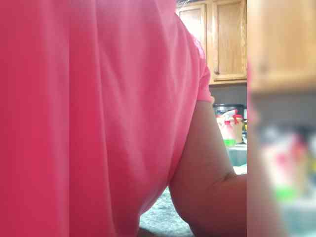FIXMYASSTOO webcam