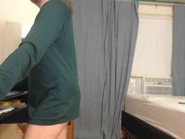 FIXMYASSTOO webcam