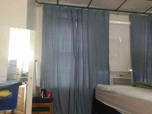 FIXMYASSTOO webcam