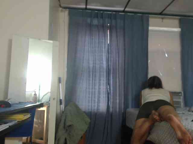 FIXMYASSTOO webcam