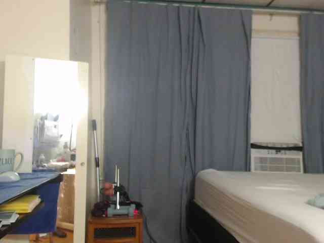FIXMYASSTOO webcam