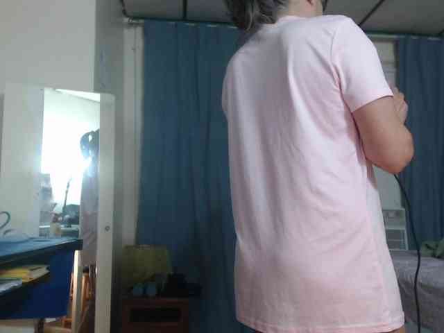 FIXMYASSTOO webcam