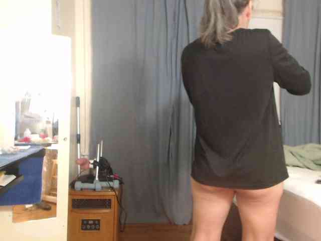 FIXMYASSTOO webcam