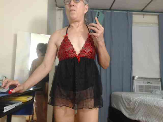 FIXMYASSTOO webcam