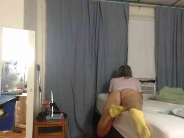 FIXMYASSTOO webcam