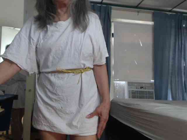 FIXMYASSTOO webcam