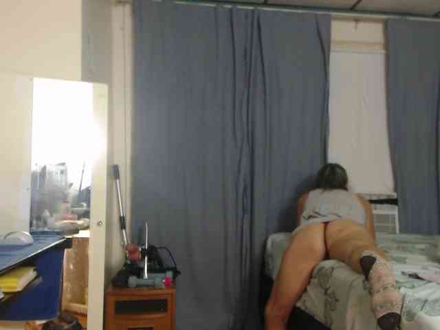 FIXMYASSTOO webcam