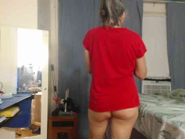 FIXMYASSTOO webcam