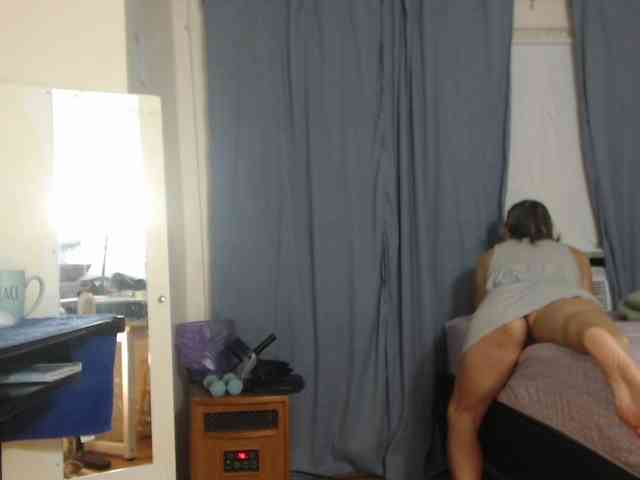 FIXMYASSTOO webcam