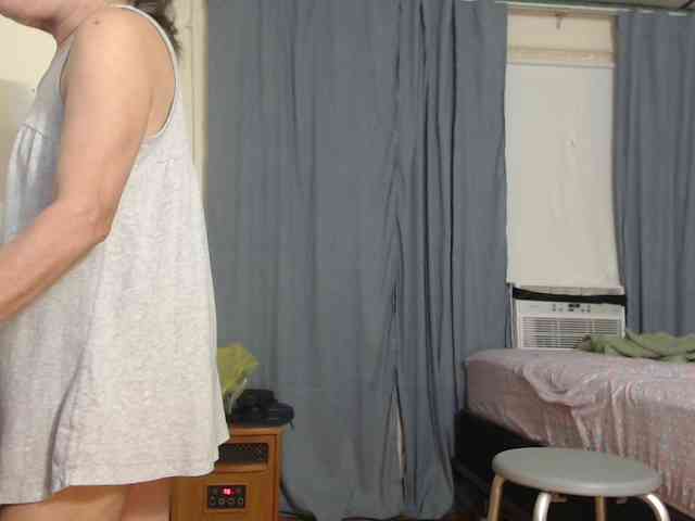 FIXMYASSTOO webcam