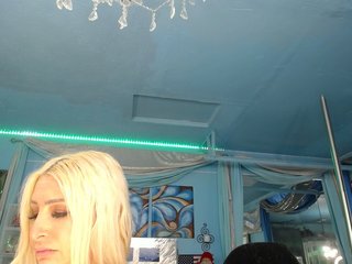 adrianna_fox