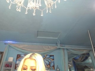 adrianna_fox