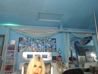 adrianna_fox