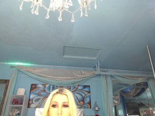 adrianna_fox