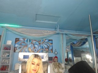 adrianna_fox