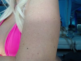 adrianna_fox