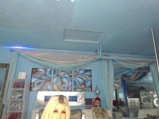 adrianna_fox