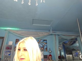 adrianna_fox