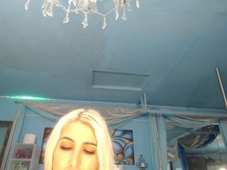 adrianna_fox