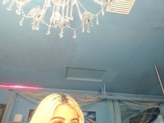 adrianna_fox