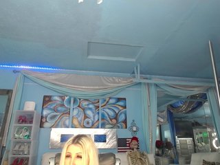 adrianna_fox Porn Show