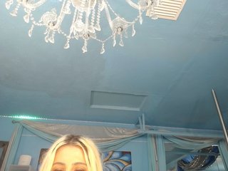 adrianna_fox