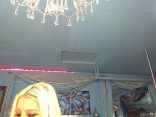adrianna_fox