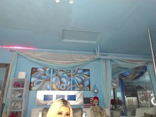adrianna_fox