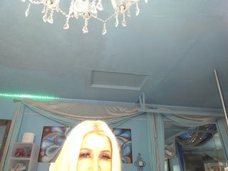 adrianna_fox