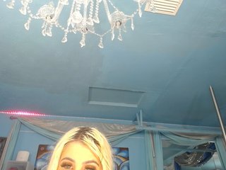 adrianna_fox