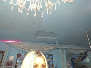 adrianna_fox