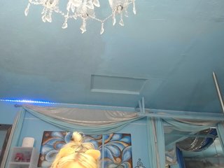 adrianna_fox