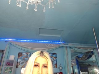 adrianna_fox