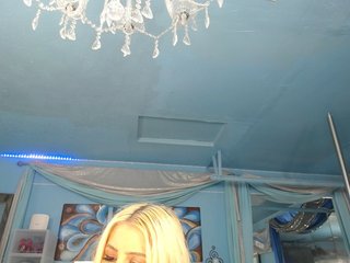 adrianna_fox