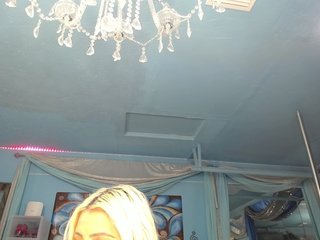 adrianna_fox