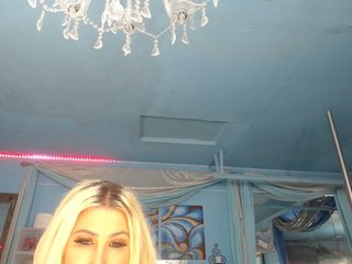 adrianna_fox