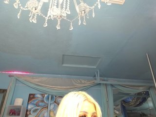 adrianna_fox