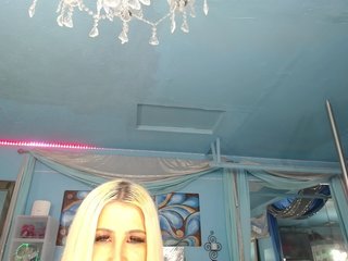 adrianna_fox