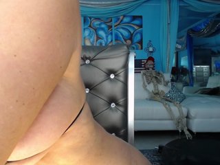 adrianna_fox
