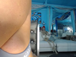 adrianna_fox