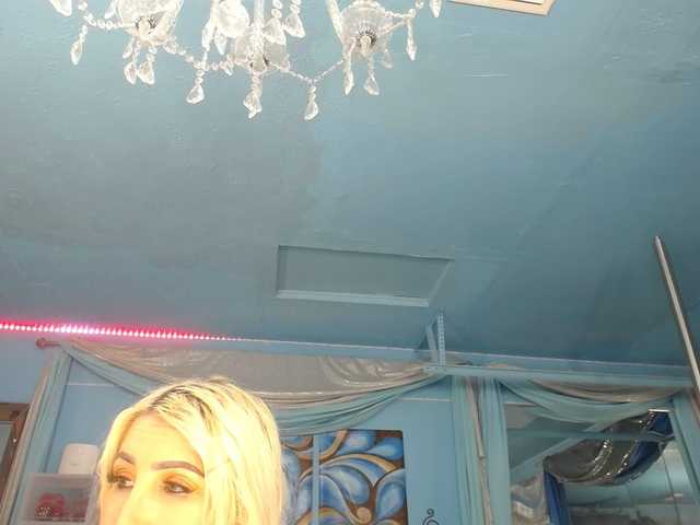 adrianna_fox