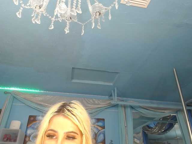 adrianna_fox live sex