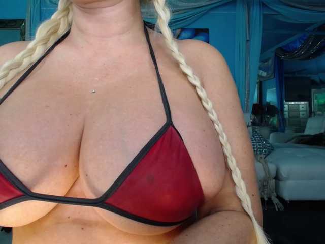 adrianna_fox