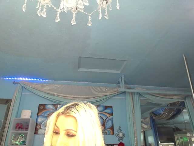 adrianna_fox