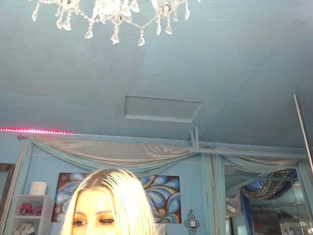 adrianna_fox
