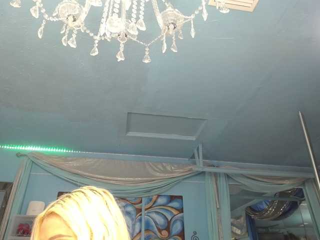 adrianna_fox