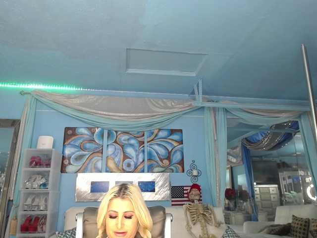 adrianna_fox live cam preview