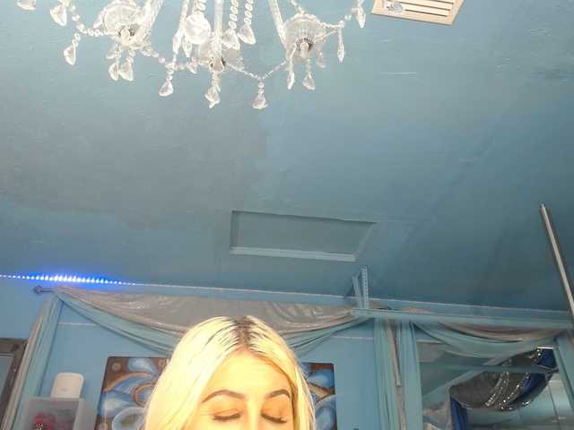 adrianna_fox