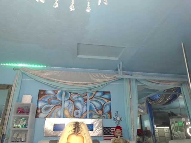 adrianna_fox live cam preview